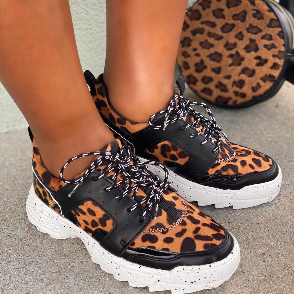 🌟CLEARANCE🌟 Black Leopard Print Platform Sneaker - Picture 1 of 1